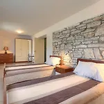 Lancin By Interhome بيت للعطل Divšići