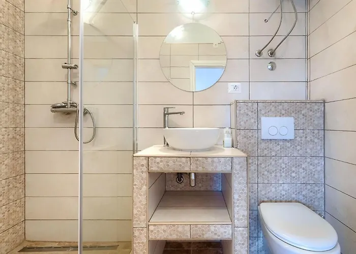 Lancin By Interhome Nyaraló Divšići