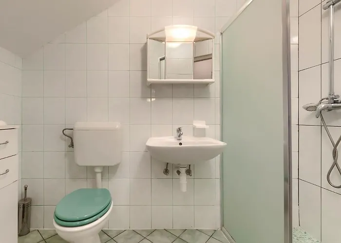 Nyaraló Lancin By Interhome Divšići