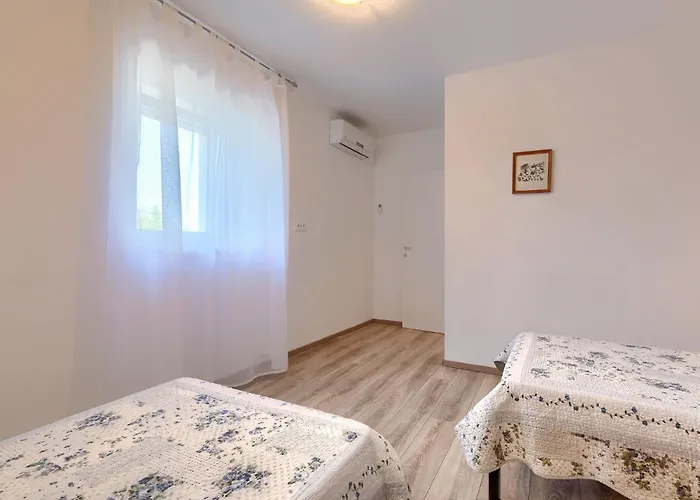 Lancin By Interhome