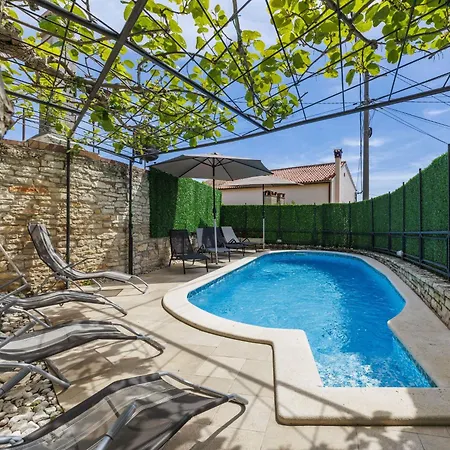 Lancin By Interhome
